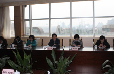 上海市人民政府关于加强本市市容环境卫生责任区管理的通告