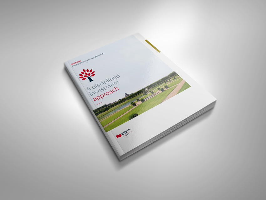 最新2015年a disciplined investment approach 金融投资企业宣传画册设计